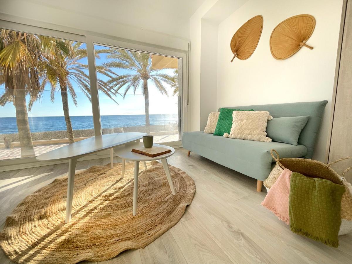 Cs6 Kaleria Suites Almería Buitenkant foto